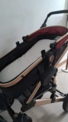 Vendo carrinho de bebê moisés 