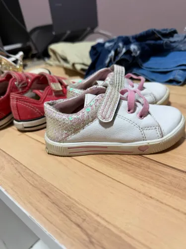 Lote roupa menina 4 anos