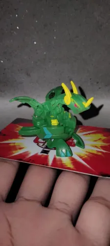 Bakugan neo dragonoid ventus bakuflip 710g