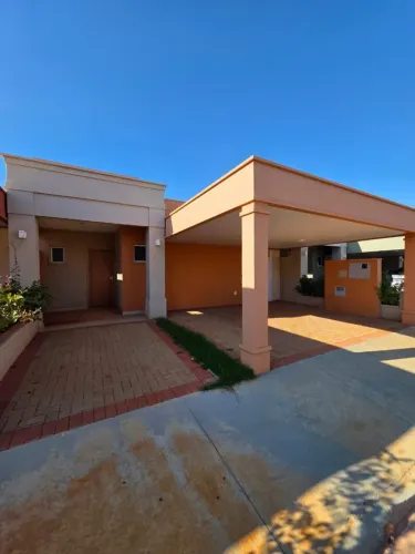Vendo Casa no Condomínio Raízes Impperial em Bady Bassitt-SP