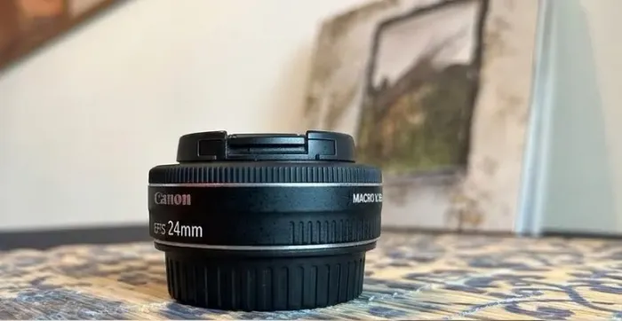 Lente Canon EF-S 24mm f/2.8 STM Pancake