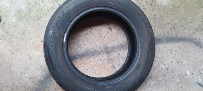 Pneu 185/65 R15