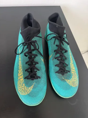 Chuteira Nike Cr7 original TAM 43