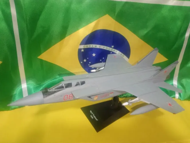 Avião de Combate MIG 31