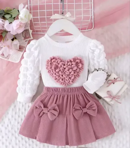 Conjunto infantil luxo coração relevo e saia com lacinhos 2a3 anos