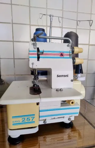 Vendo Galoneira Sansei 257 - 3 Fios . Ótimo estado e excelente preço . Apenas 1.300,00
