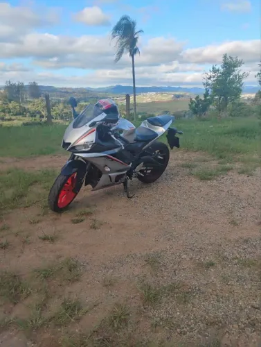 2021 Yamaha R3