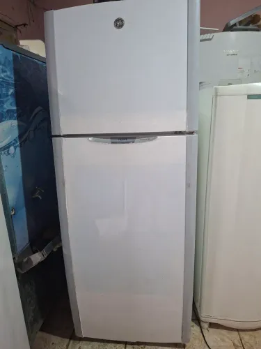 Vendo geladeira Frostfree GE Dúplex