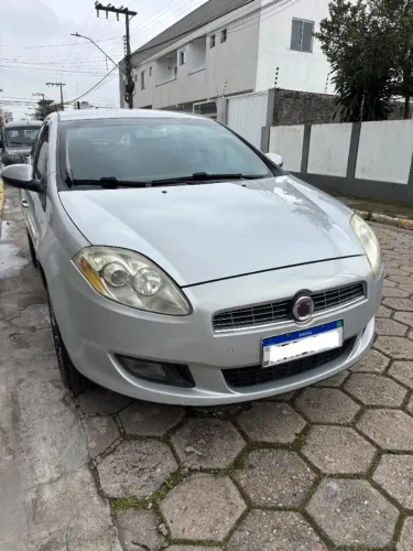 Fiat Bravo Essence 1.8 Flex 16V 5P 2011
