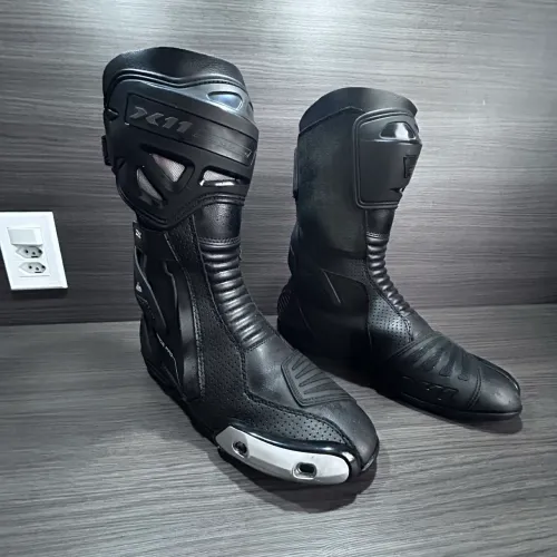 Bota X11 Race Pro Cano Alto Nº 40 Muito Nova | Sem Quedas