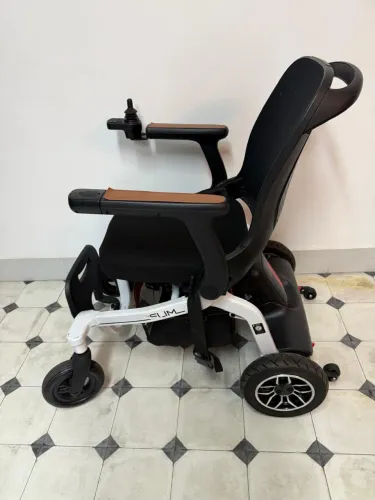Cadeira de Rodas Motorizada Power Lite Slim Branca - Excelente Estado