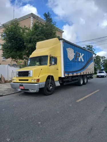 Me ofereço como motorista toco truck bi truck 3/? vam fiorino