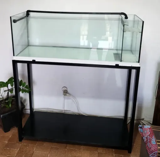 Aquário com Sump lateral
