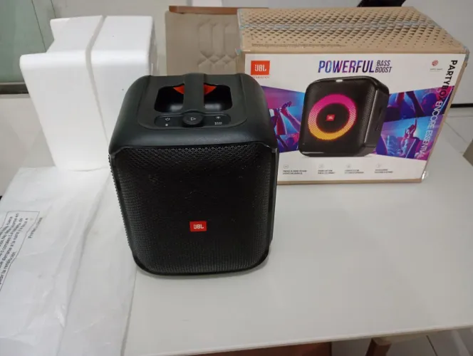 JBL Partybox Encore Semi nova
