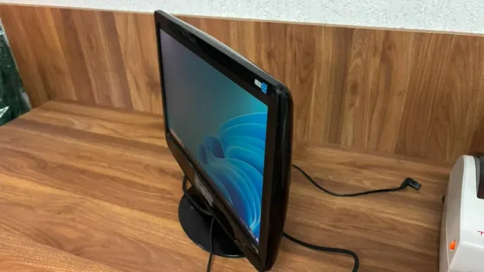 Monitor Samsung Modelo 732NW 17 Polegadas 