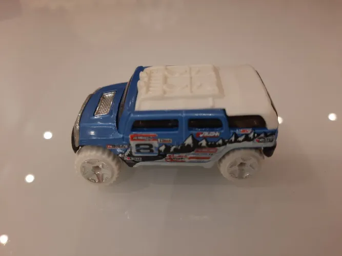 Carrinho marca Hotwhells 