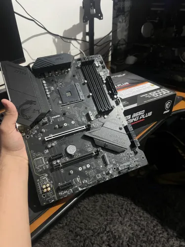 B550 MSI MPG ATX PCI 4.0 Bios atualizada!