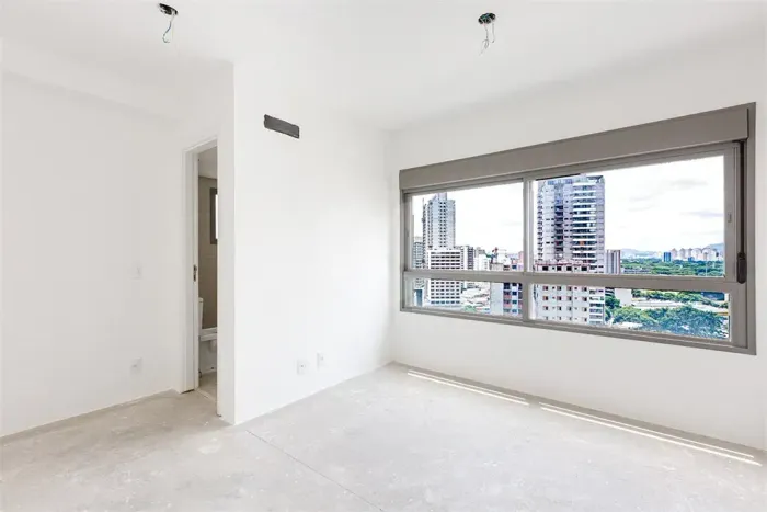 Apartamento novo - varanda com churrasqueira