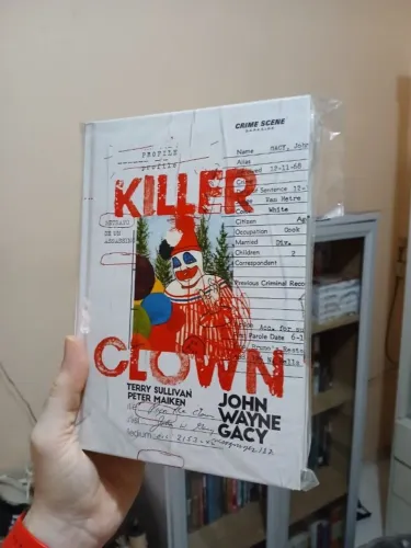Livro Darkside Killer Clown Profile: Retrato de um Assassino