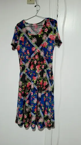 Vestidos gg estampados em malha fria