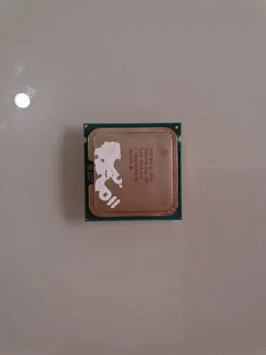 INTEL PENTIUM DUAL-CORE E5400 - NÃO TESTADO