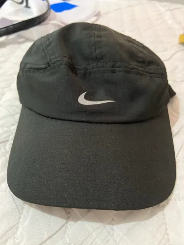 Boné Nike Preto