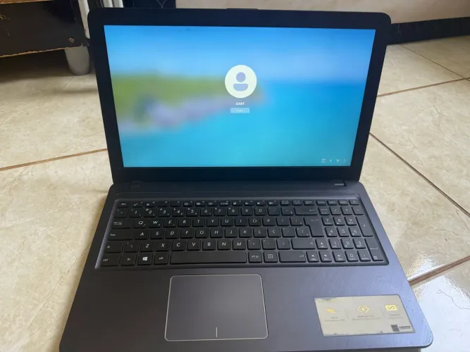 Vendo notebook asus