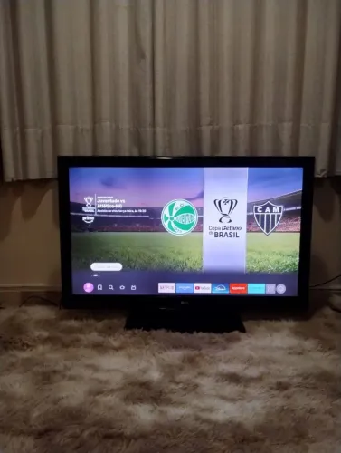 TV LG 42" LED Full HD - Acompanha Amazon Fire Tv Stick