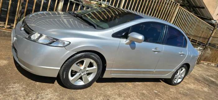 Honda Civic Sedan LXS 1.8/1.8 Flex 16V Aut. 4P 2008