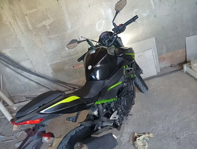 Kawasaki z400 2023/2023