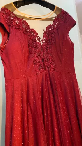 vestido longo vinho bordô com glitter gg?