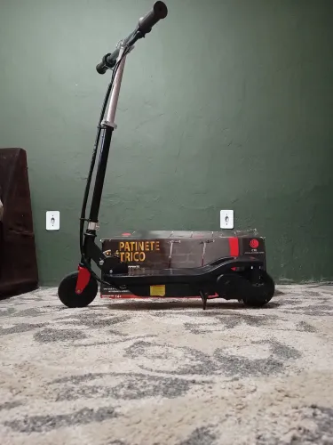 Patinete elétrico  Articulavel  infanto Juvenil suporta até 100kg