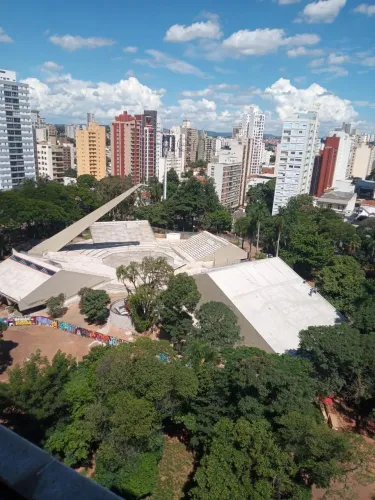 Apartamento para venda e locação com 4 quartos no Centro, Campinas.