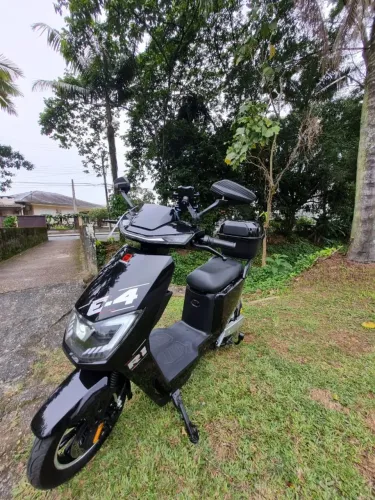 (Pra levar hoje) Moto Elétrica Nova | Modelo R1 Baú | R$8.590