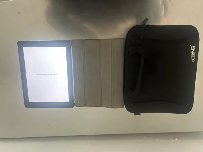 iPad 2 A1396 Wi-Fi Completo Acessórios Originais | Excelente Estado