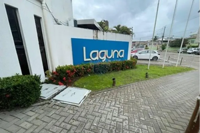 Apartamento terreo - frente piscina Laguna Beach, Porto de Galinhas.