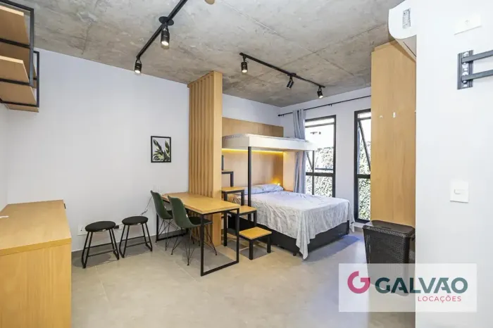Studio Mobiliado no Centro de Curitiba | Conforto, Praticidade e Excelente Localização