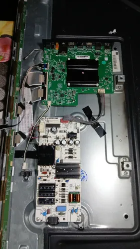 Placas da TV Semp TCL mod. 55P635.
