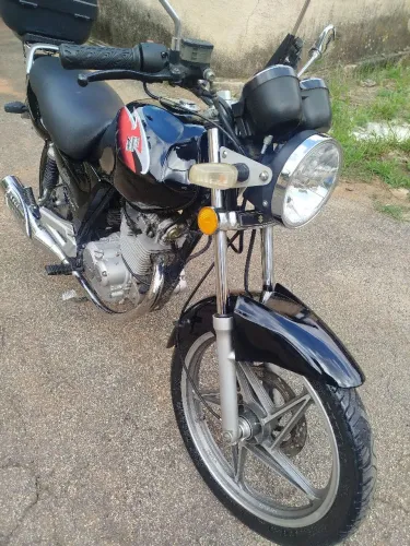 Vendo Suzuki yes impecável