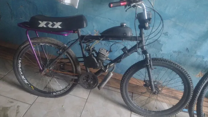 bicicleta a motor
