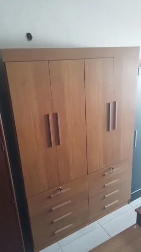 Guarda roupa mdf 4 portas 8 gavetas