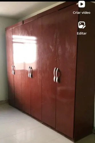 Guarda-Roupa de Casal
