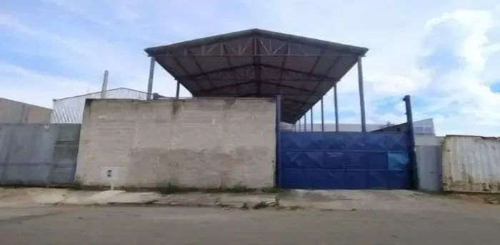 Galpão à Venda em Pindamonhangaba  Oportunidade Única Próximo à Dutra | 500,50 m² Construí