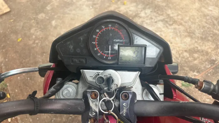Cb 300 2013