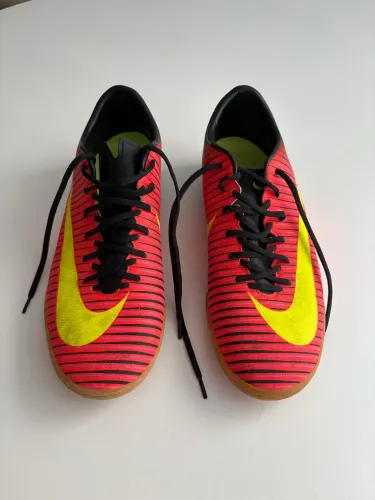 Chuteira Nike Mercurial X