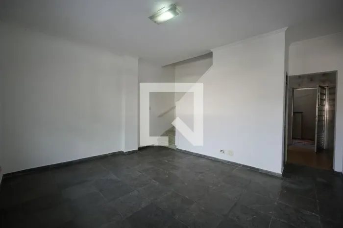 Casa à Venda - Vila Mariana, 2 Quartos, 160 m2