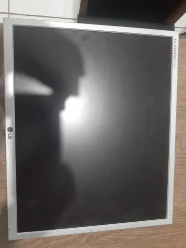 Vendo monitor LCD jardim mitsutani