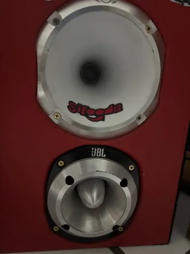 Vendo caixa trio de 12