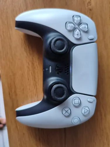 CONTROLE PS5 DUALSENSE BRANCO ESTADO DE ZERO