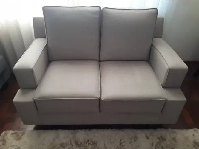Sofá com 2 e 3 lugares